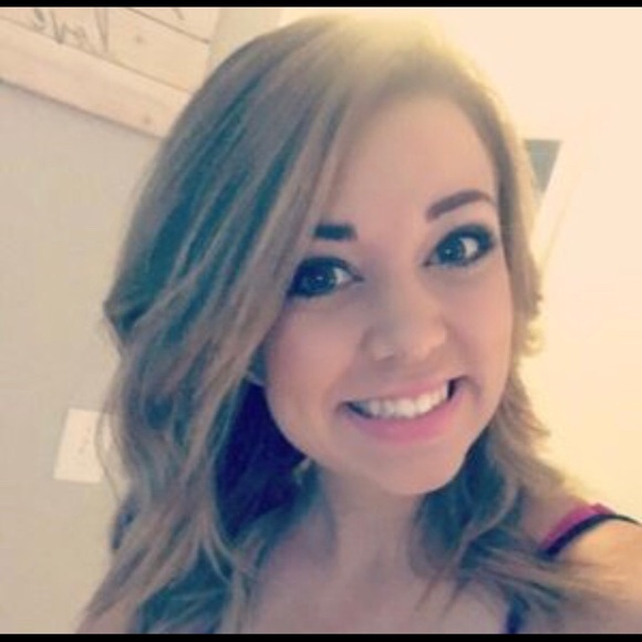 Welcome to my closet! - Picture 1 of 1